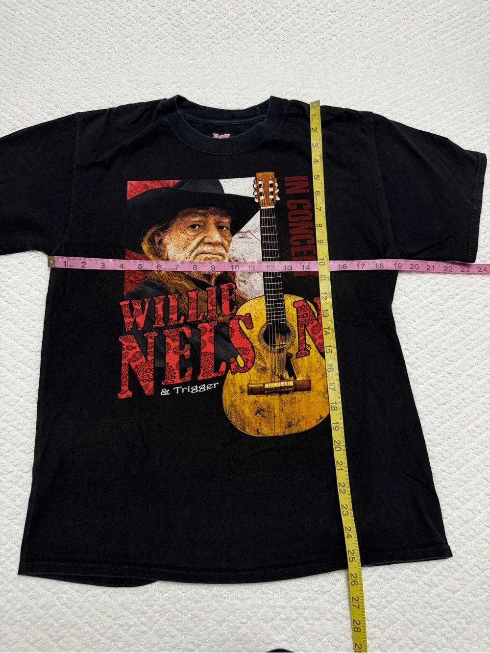 Willie Nelson & Trigger 2014 Summer Tour Black Short Sleeve T-shirt Size M - Picture 4 of 6